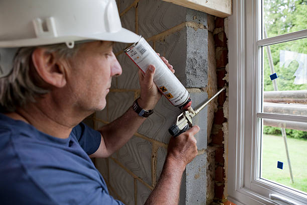 Best Insulation Installation Services in Selah, WA